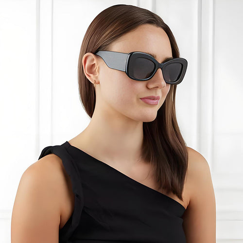 Dame Moderne oversized solbriller i moderne design Skanto