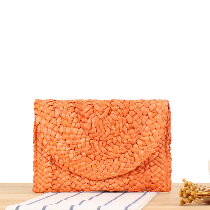 Handwoven Basket Clutch Skanto