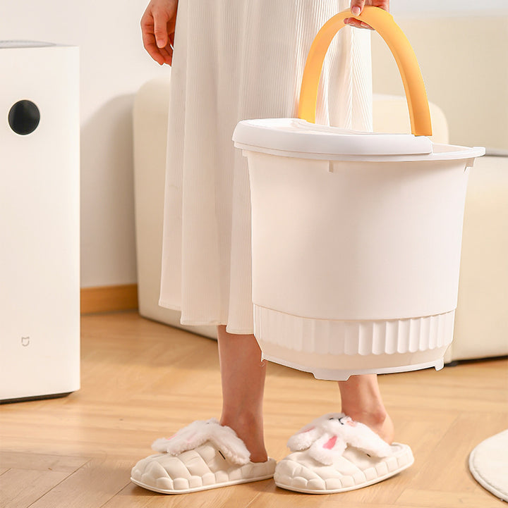 Kvinnenes praktiske og elegante oppbevaringsbøtte med ergonomisk håndtak Skanto