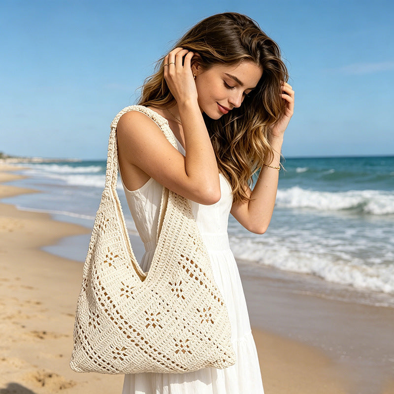 Hand-Knotted V-Design Tote Bag Skanto