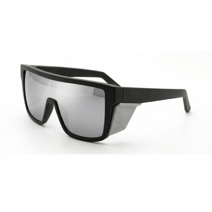 Dame sport solbriller i moderne design med bred ramme og polariserende linser Skanto