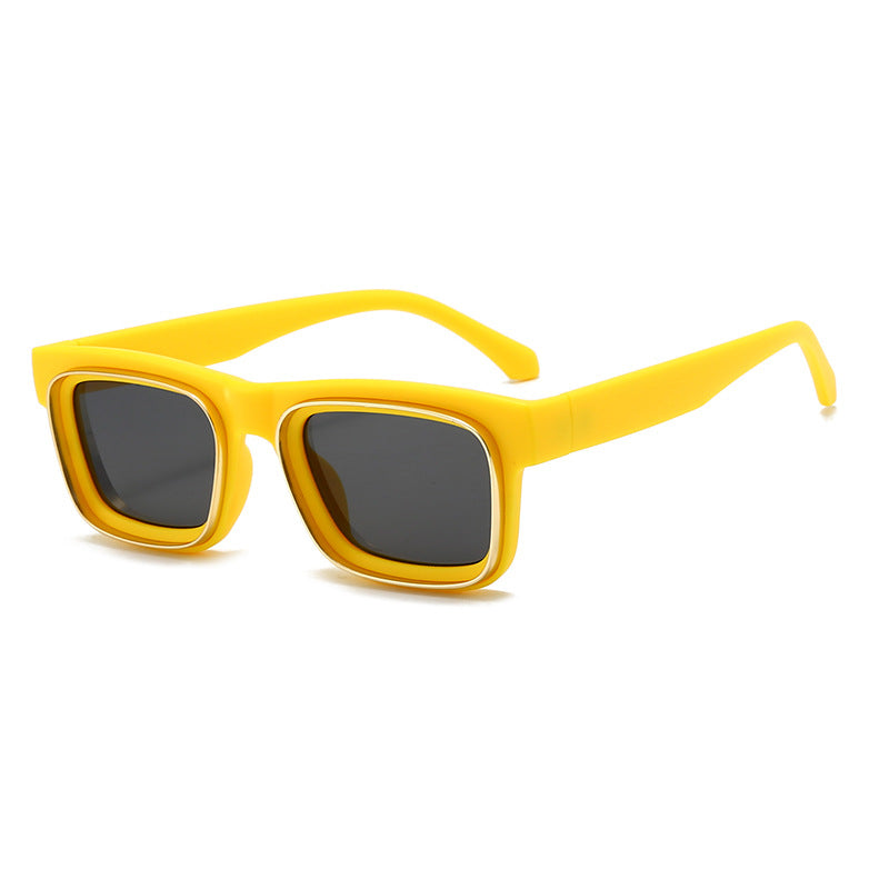 Dame moteriktig firkantet solbrille med kontrasterende ramme Skanto