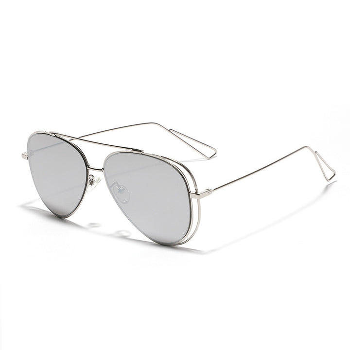 Dame Retro-flyger solbrille med sølvfarget metallramme og speilglass Skanto