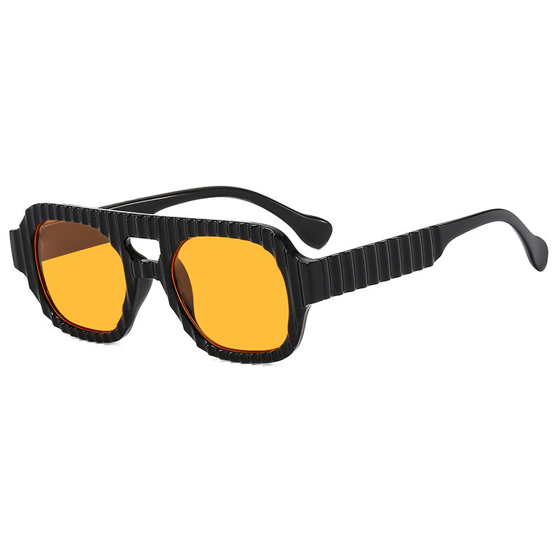 Damer geometrisk solbrille med raffinert strukturdesign Skanto