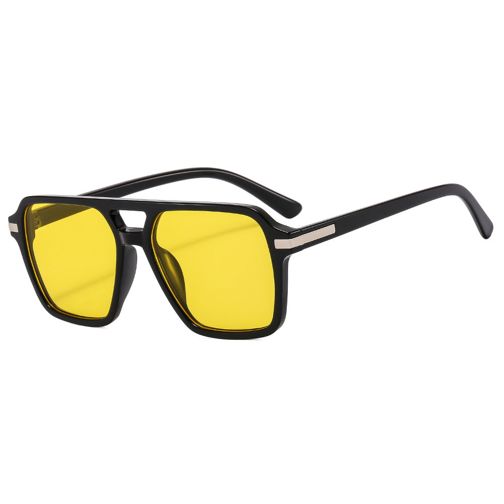 Women's (modern) square sunglasses with elegant metal wrap Skanto