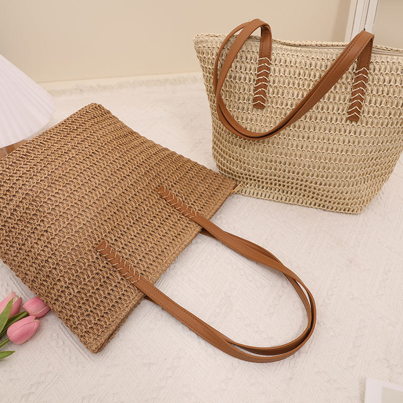 Giant tote bag made of braided raffia with leather handles Skanto