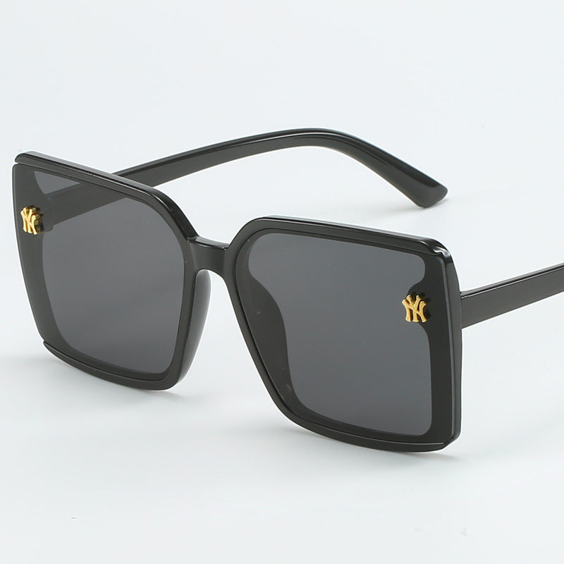 Dame Oversized-solbriller med elegante glass Skanto