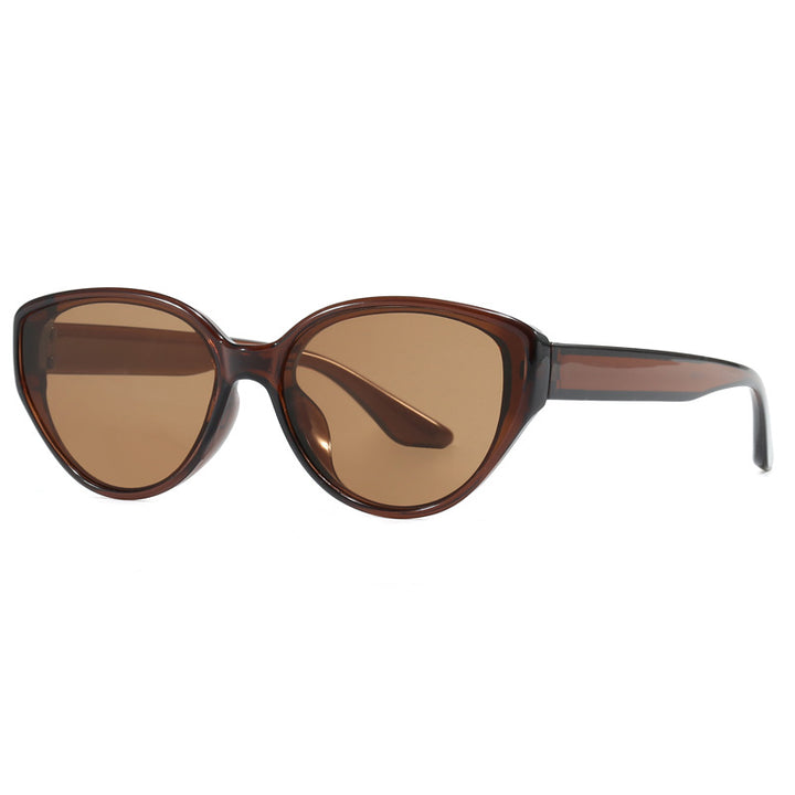 Dame Cat-Eye solbriller med moderne design Skanto