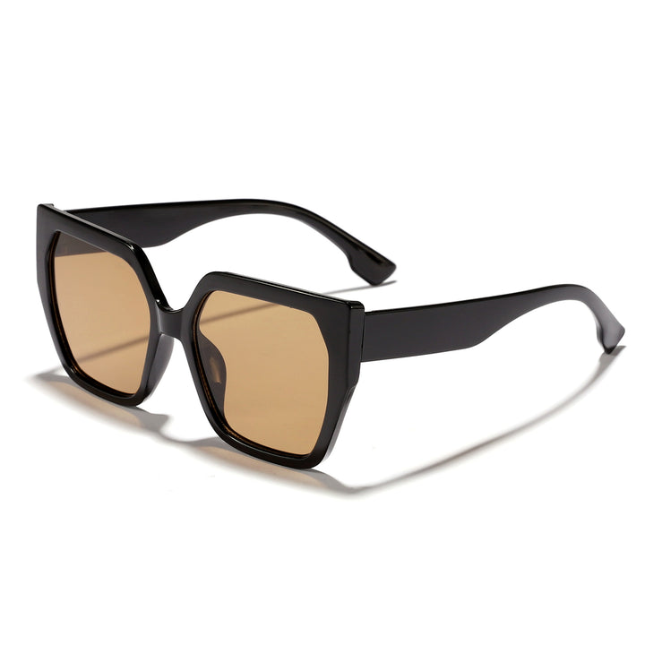 Dame oversized kvadratisk solbrille med enestående komfort og moderne design Skanto