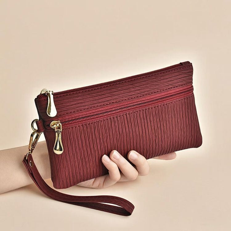Elegant Clutch Med Praktisk Håndleddsreim Skanto