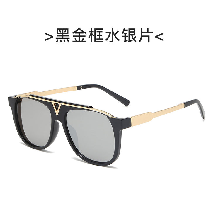 Damer elegant oversized solbriller med stilfull transparent ramme Skanto