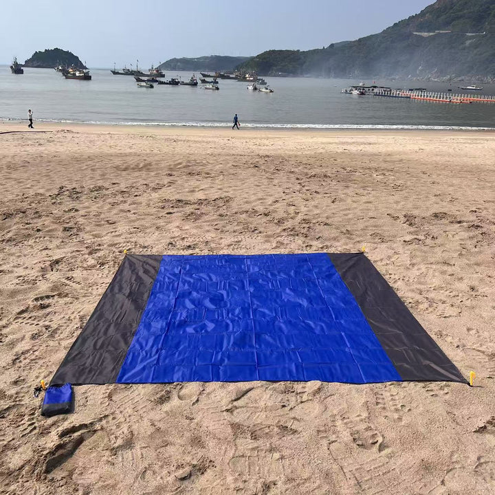 Beach Blanket Skanto