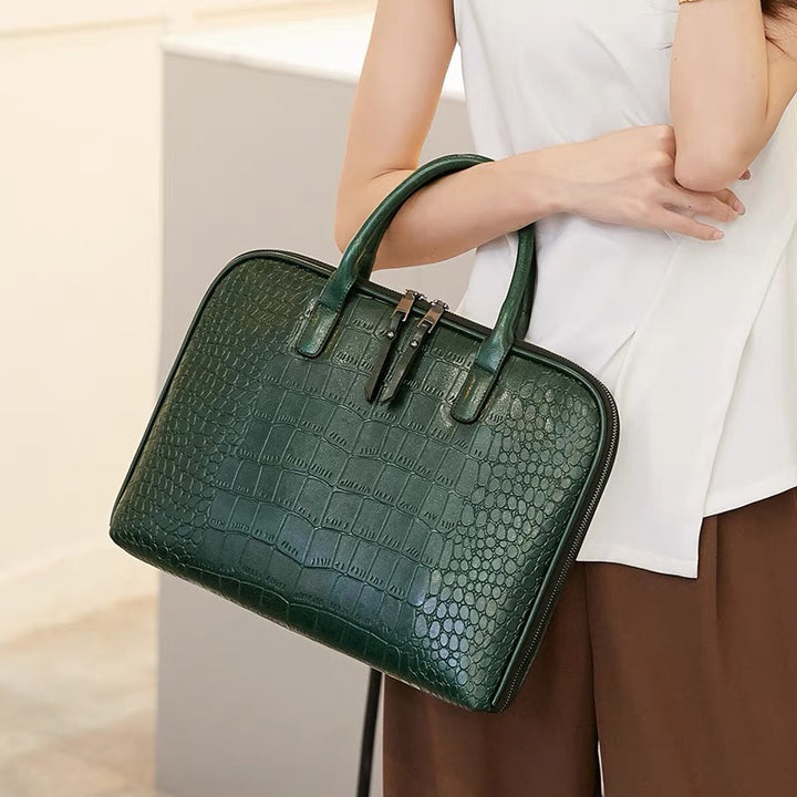 Elegant håndveske i krokodillelook Skanto