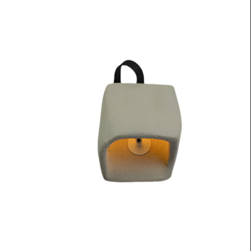 Skanto | Vegglampe laget av polystyren i Wabi-Sabi stil
