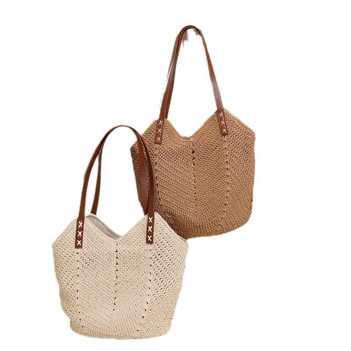 Handmade straw basket with sturdy leather handles Skanto