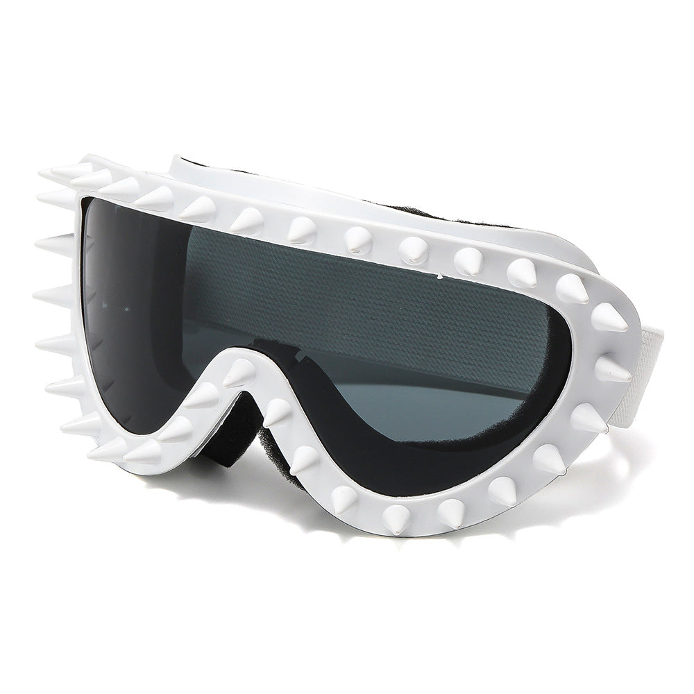 Women's stylish safety glasses with distinctive spike design Skanto