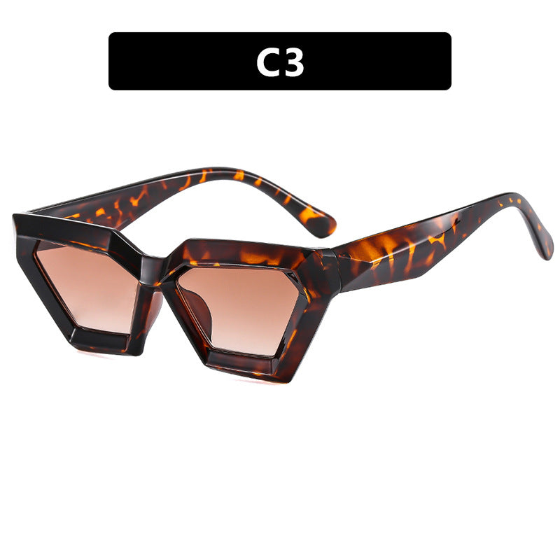 Women's eye-catching sunglasses in unique hexagon design Skanto