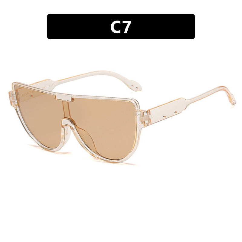 Women's futuristic sunglasses in sporty design Skanto