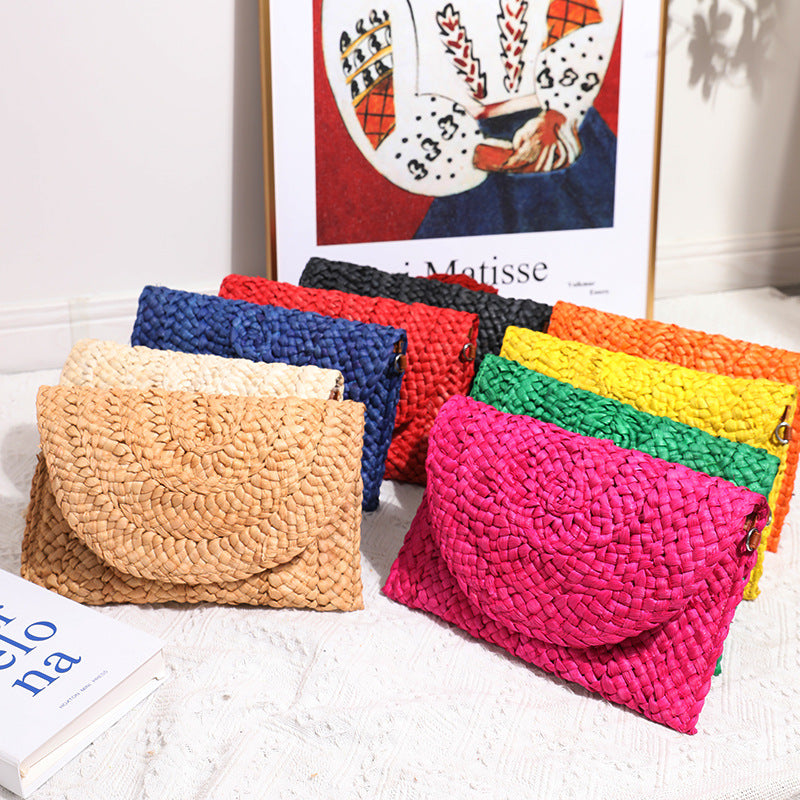 Handmade basket bag with elegant wave pattern Skanto