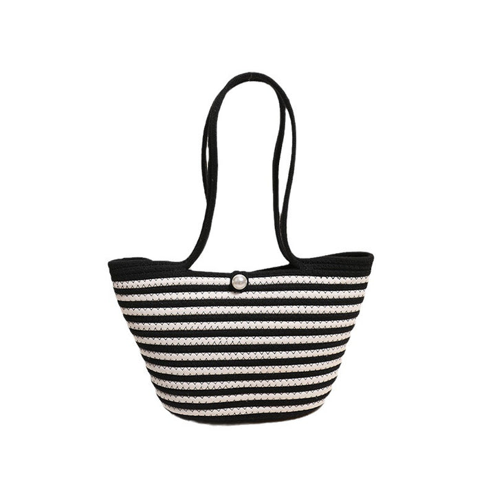 Trendy handbag with stylish stripes Skanto