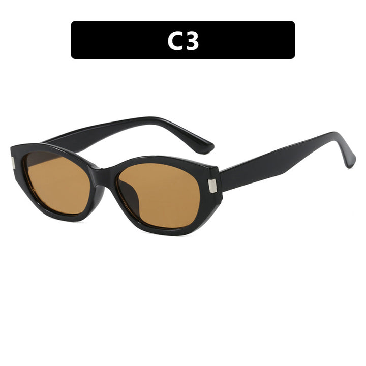 Women's Cat Eye Sunglasses with Elegant Lenses Skanto