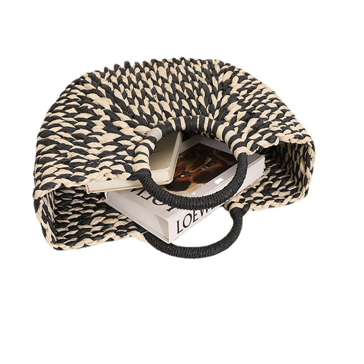 Stylish basket bag with round handle Skanto