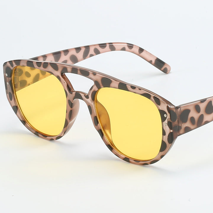 Dame Fashion solbriller i stilfullt leopardmønster Skanto