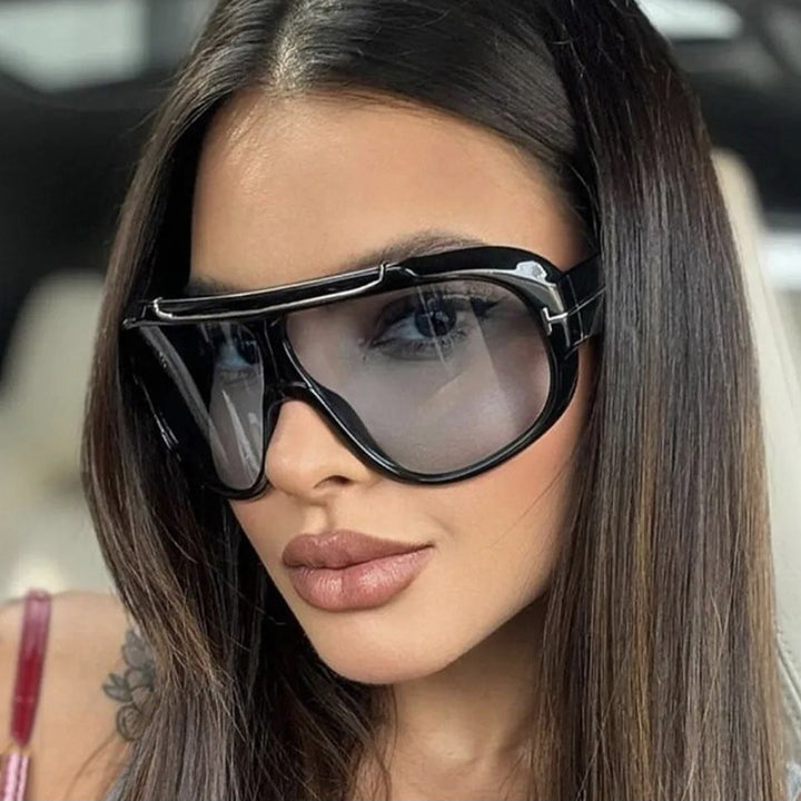 Women's Oversized Sunglasses in Modern Transparent Design Skanto