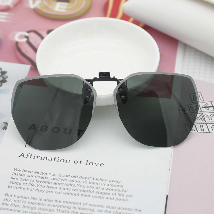 Dame moterik Oversized-solbrille med kvadratisk design Skanto
