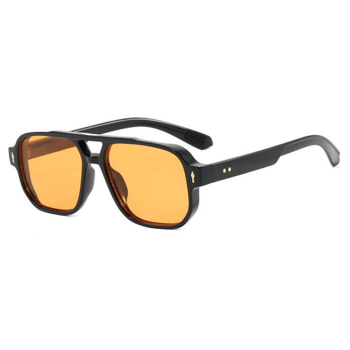 Women's fashion square sunglasses with luxurious details Skanto