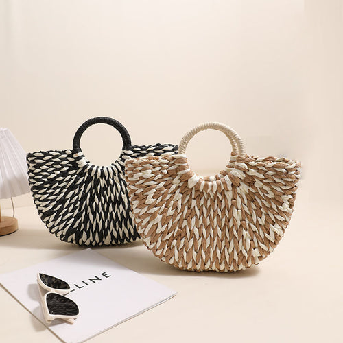 Braided basket bag with unique design Skanto