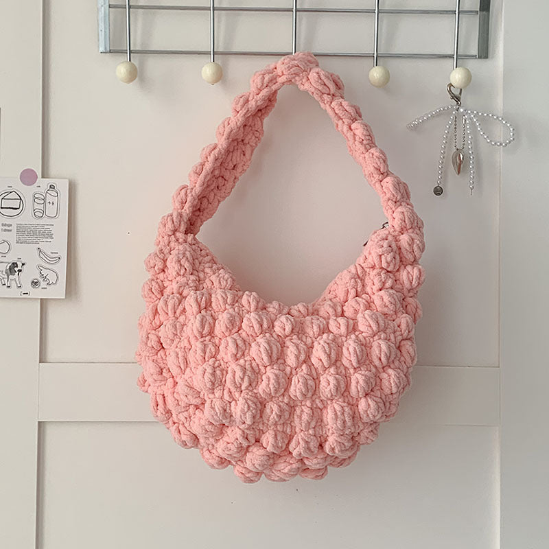 Handmade bag with textured design Skanto