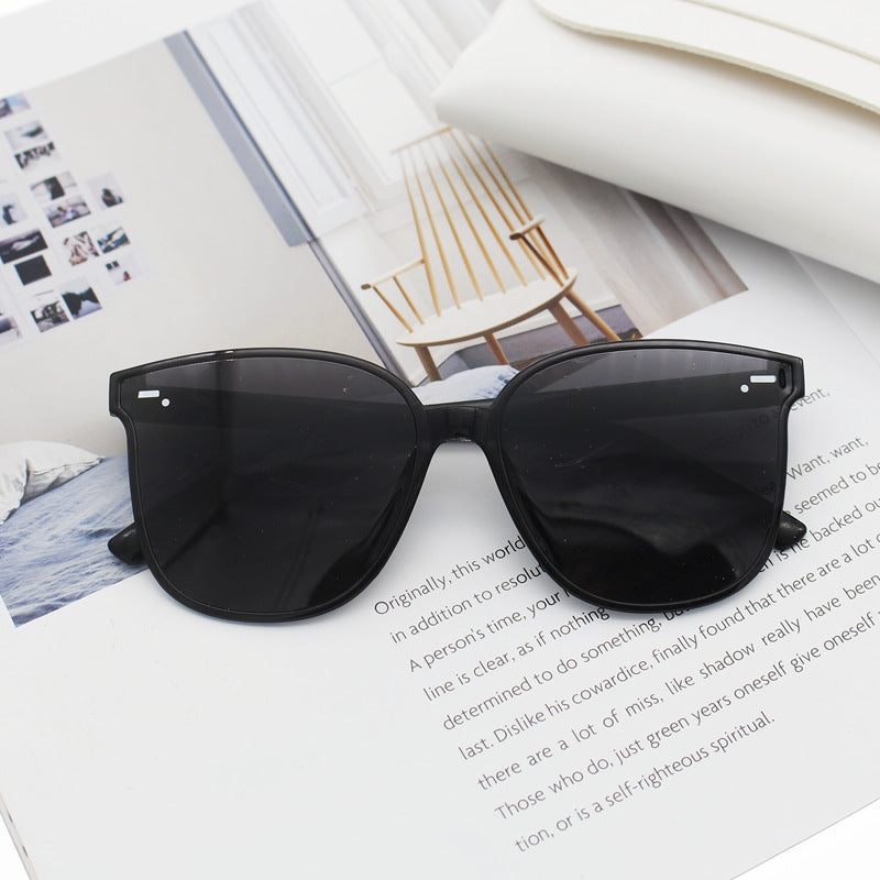 Dame Cat-Eye solbriller med elegant design Skanto
