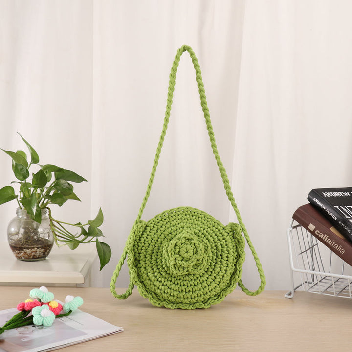 Håndlaget skulderveske med unikt blomsterdesign Skanto