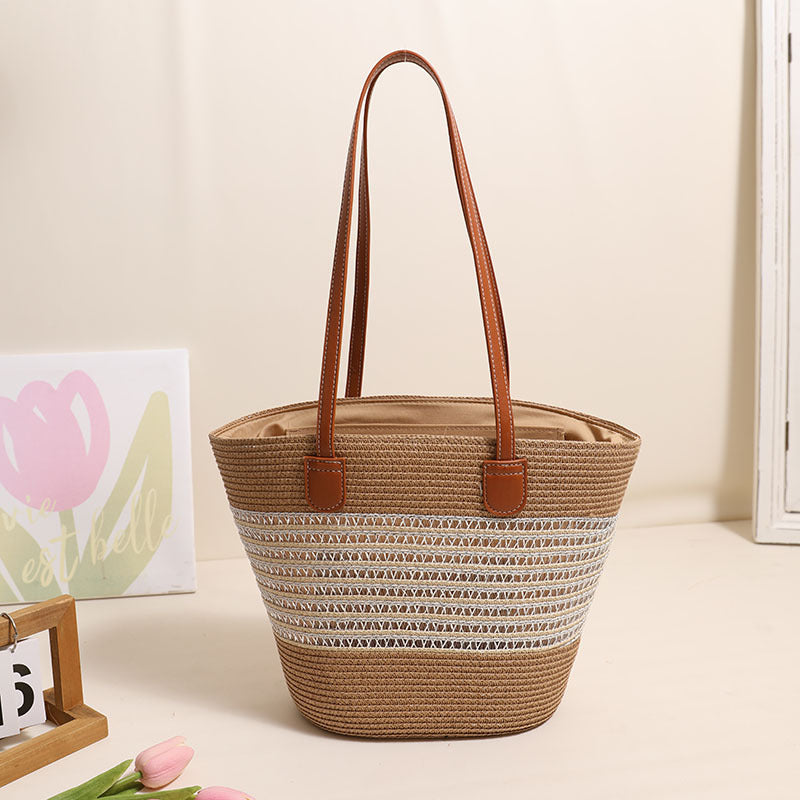 Elegant Basket Bag with Leather Accents Skanto