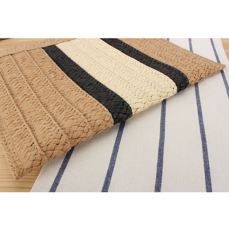 Elegant shoulder bag in modern stripe pattern Skanto