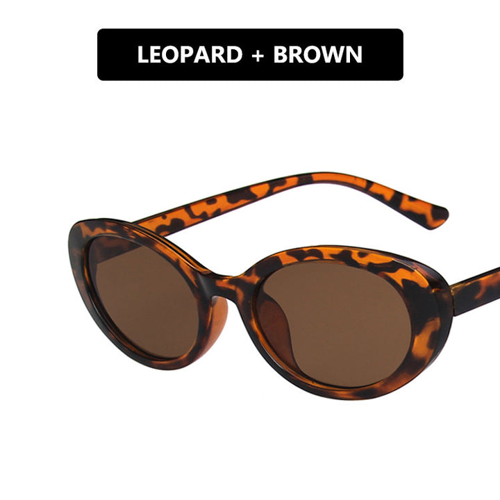 Women's Cat-Eye Sunglasses with Transparent Frame and Gradient Lenses Skanto