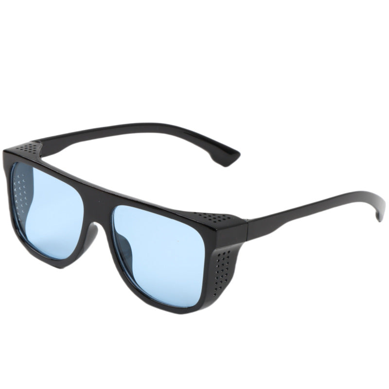Dame moterik oversized solbrille med unik aksent Skanto