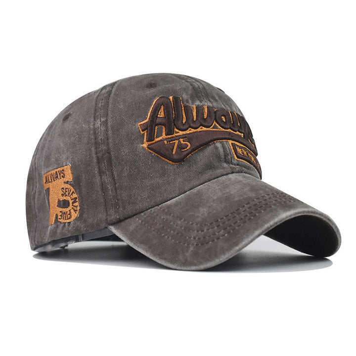 Dame avslappet og moderne baseballcaps med vintage design Skanto