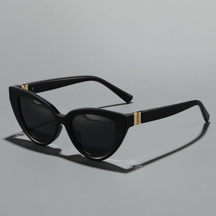 Dame Cat-Eye solbrille med høyverdig UV-beskyttelse og luksuriøs design Skanto