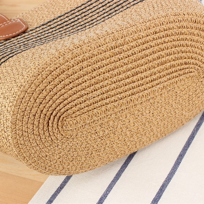 Handbag made of high-quality raffia with elegant leather handles Skanto