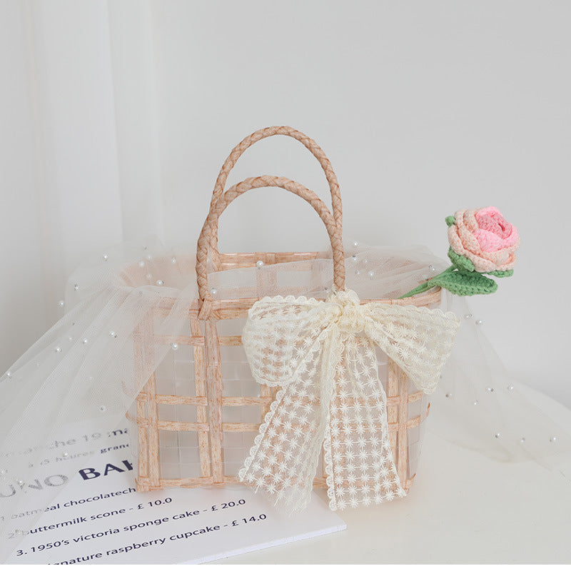Handmade basket bag with elegant bow application Skanto