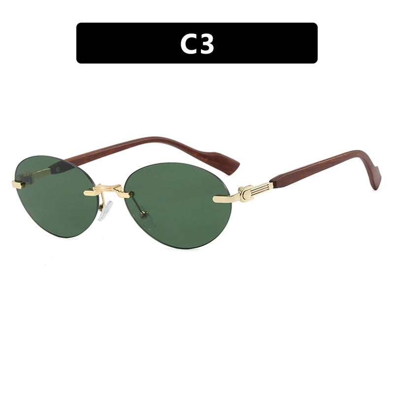 Women's Fashionable Sunglasses in Elegant Retro Style with High-Quality Lenses and Wood Details Skanto