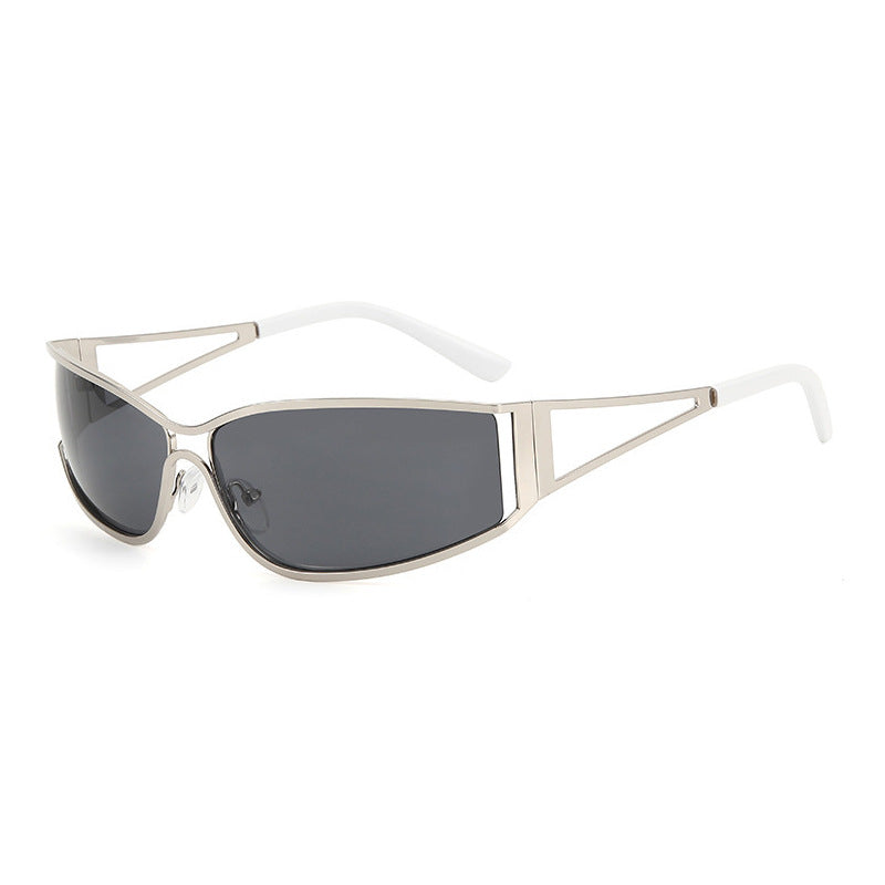 Damer Sporty Solbriller med elegant ramme Skanto