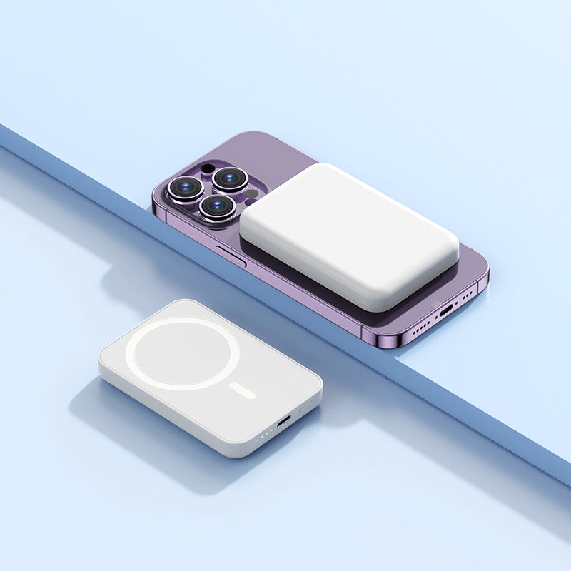 Bærbar powerbank med integrert Magsafe og hurtigladingsfunksjon Skanto