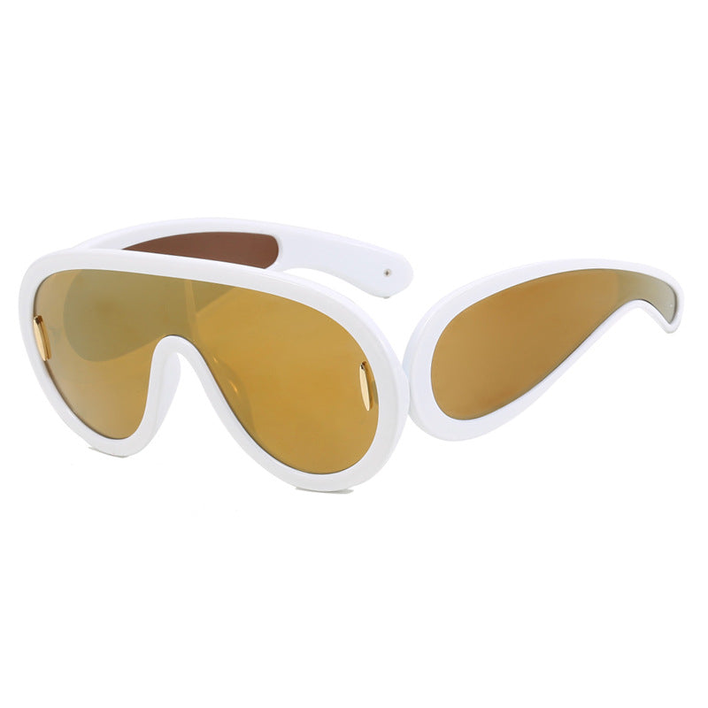 Women's sporty sunglasses in innovative design Skanto