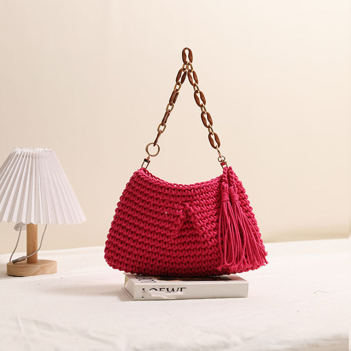 Handmade macrame bag with stylish fringe Skanto