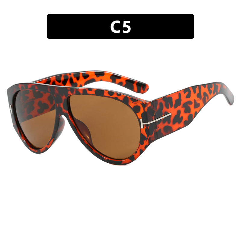 Women's fashionable retro-style oversized sunglasses Skanto