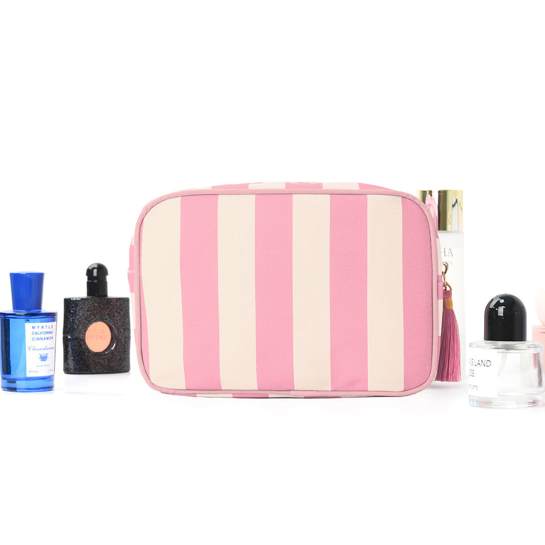 Mer elegant kosmetikk-organisator med praktiske rom Skanto