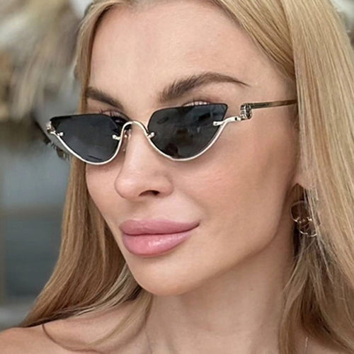 Women's Cat-Eye Sunglasses with Gold Metal Frame and UV Protection Skanto